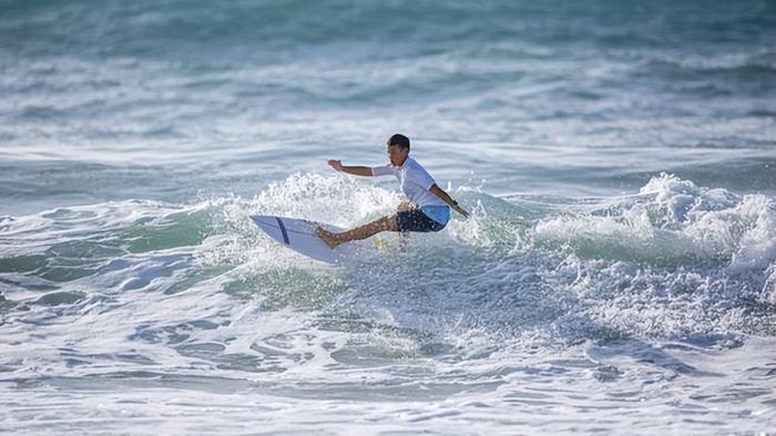 阿扎伦卡回归赛场，高光表现首场状态亮眼，日本队观众沸腾！